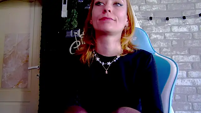 karo123421 online show from March 8, 3:02 pm