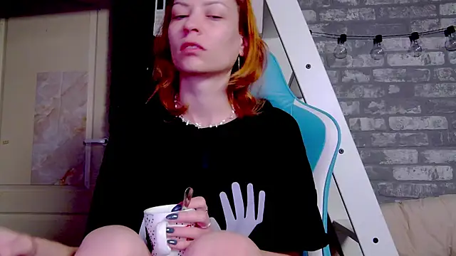 karo123421 online show from March 11, 3:37 am