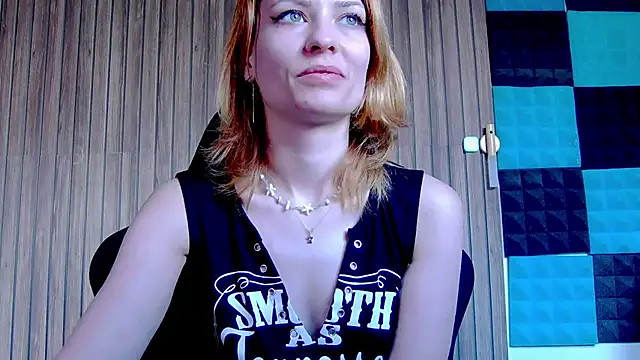 karo123421 online show from March 13, 9:32 am