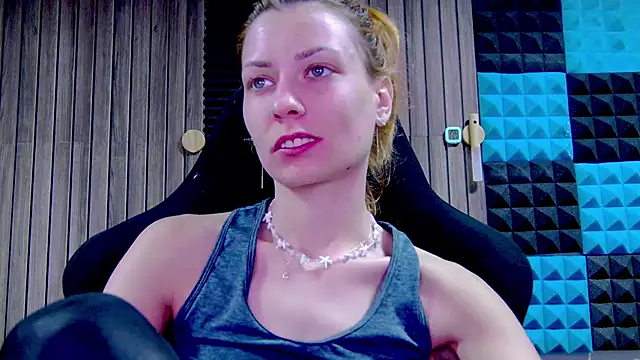 karo123421 online show from March 14, 6:18 pm