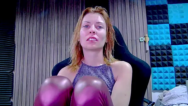 karo123421 online show from March 21, 5:45 pm