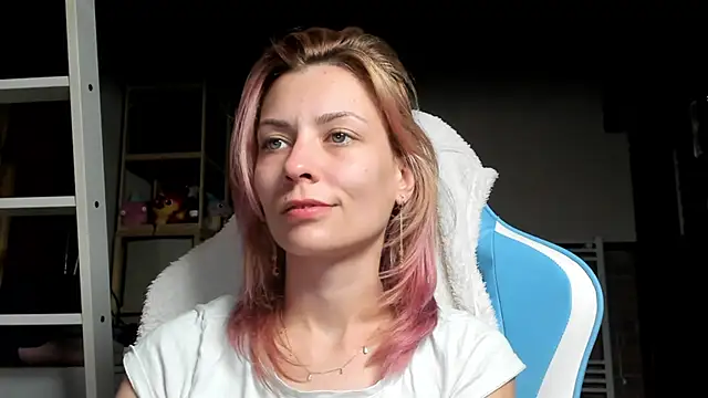 karo123421 online show from October 26, 8:59 pm