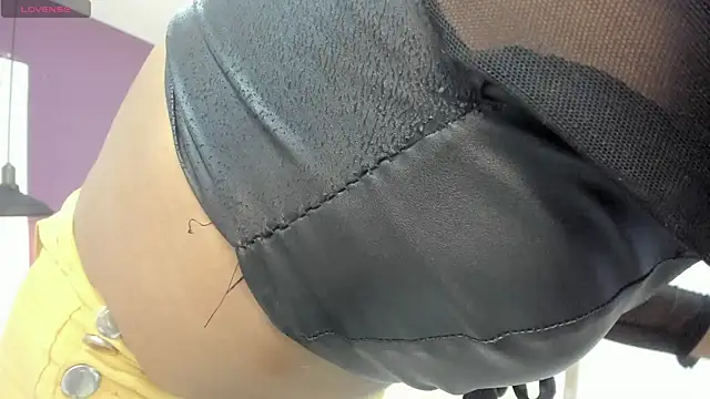 Snapshot of SilvanaCapelli chatting on February 8, 10:08 pm SilvanaCapelli online show from February 8, 10:08 pm