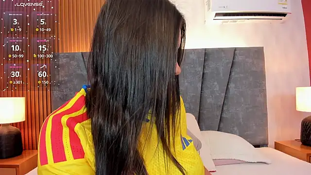 Snapshot of Falak_sweett_ chatting on March 26, 12:33 pm Falak sweett online show from March 26, 12:33 pm