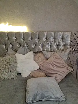 xxkhaleesixx online show from October 7, 8:39 pm