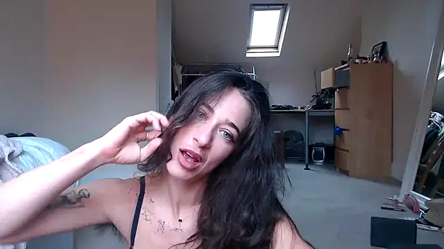 KlaraDelgado online show from September 26, 12:09 pm