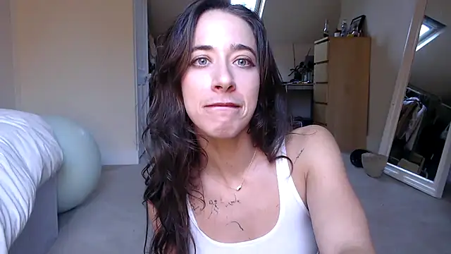 KlaraDelgado online show from September 28, 3:28 pm