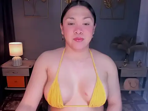 MaxeneCullens online show from October 21, 3:07 am