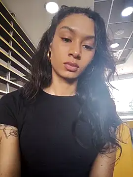 Leaberry online show from December 16, 3:50 pm