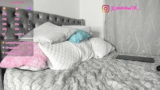 Snapshot of Kianna__ chatting on January 27, 5:14 am Kianna online show from January 27, 5:14 am