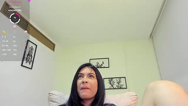 Veronicalanx1 online show from December 24, 9:17 am