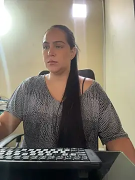 Snapshot of kendall_52 chatting on July 9, 3:16 pm kendall 52 online show from July 9, 3:16 pm