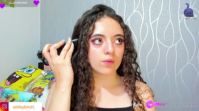 AshleyKim  online show from February 15, 7:06 pm