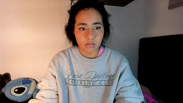 valeryvegas 2 online show from December 4, 3:27 am