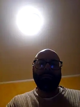 Dolceporco19 online show from October 7, 4:15 pm