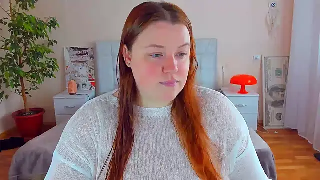 PolinaSalvatore online show from March 24, 11:48 am