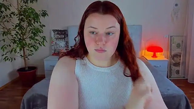 PolinaSalvatore online show from June 9, 3:34 pm