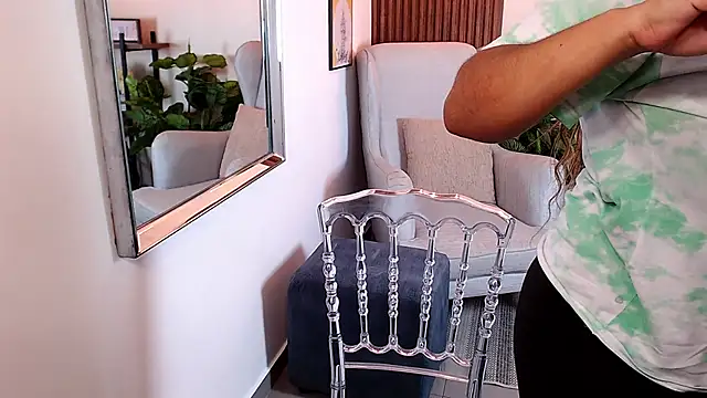 Kenya--Buhle online show from February 18, 6:15 pm