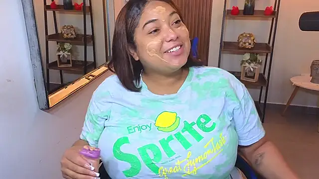 Kenya--Buhle online show from February 22, 10:58 am