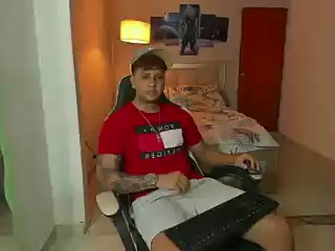 Jake simons online show from December 18, 12:29 pm