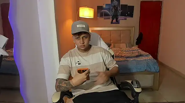 Jake simons online show from January 17, 2:39 am