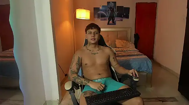 Jake simons online show from January 30, 6:21 pm