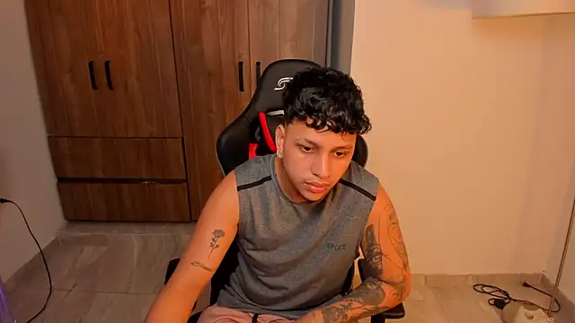 Jake simons online show from October 1, 3:01 am