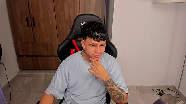 Jake simons online show from October 10, 1:54 pm