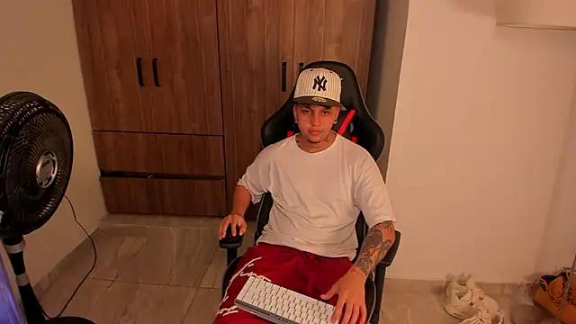 Jake simons online show from January 9, 10:29 am