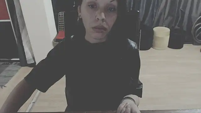 GoldenSasha online show from October 6, 6:38 pm