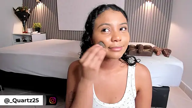 Snapshot of Zafiiraa chatting on November 1, 12:40 pm Zafiiraa online show from November 1, 12:40 pm