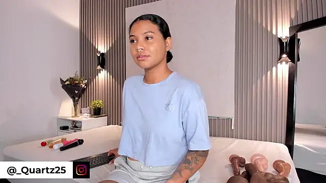 Snapshot of Zafiiraa chatting on November 12, 12:16 pm Zafiiraa online show from November 12, 12:16 pm