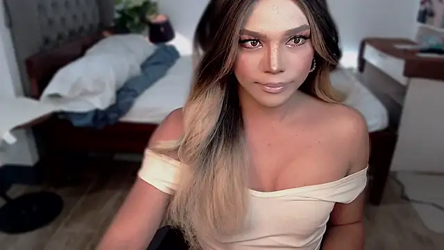 liaa lurrecams online show from September 24, 4:10 pm