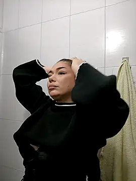 Ella sweety online show from February 5, 7:35 am