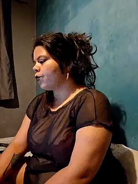 Snapshot of niCuNin chatting on November 10, 2:10 am niCuNin online show from November 10, 2:10 am