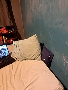 Snapshot of niCuNin chatting on November 30, 10:36 pm niCuNin online show from November 30, 10:36 pm