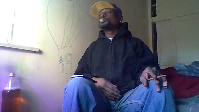 Snapshot of Daddy_hook chatting on February 19, 11:01 pm Daddy hook online show from February 19, 11:01 pm