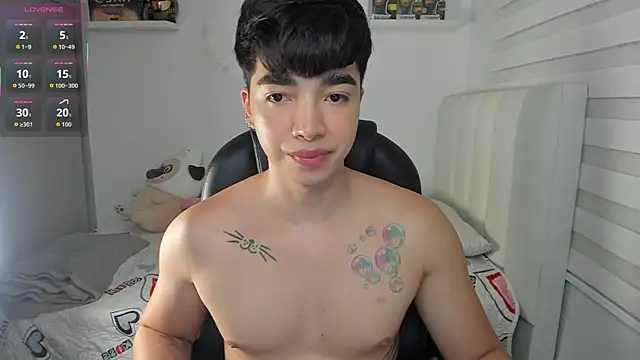 santy7v7 online show from May 16, 1:43 pm