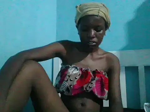 sweetchic  online show from February 27, 5:15 pm