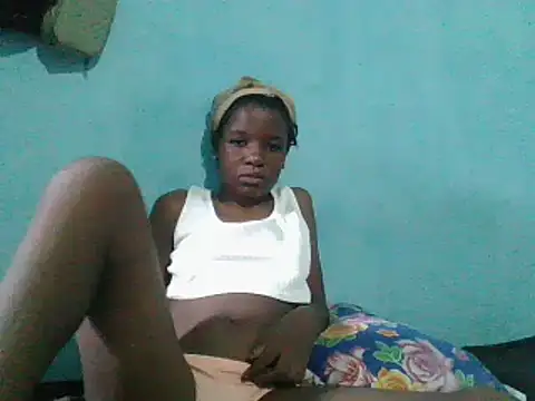 sweetchic  online show from March 8, 10:54 am
