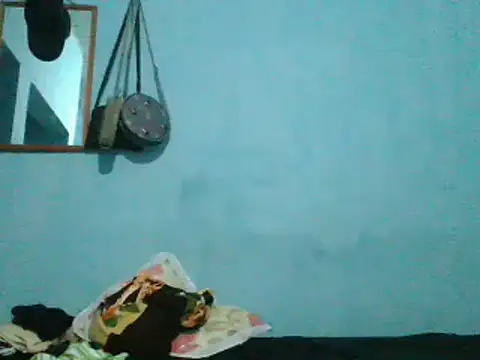 sweetchic  online show from March 17, 10:38 pm