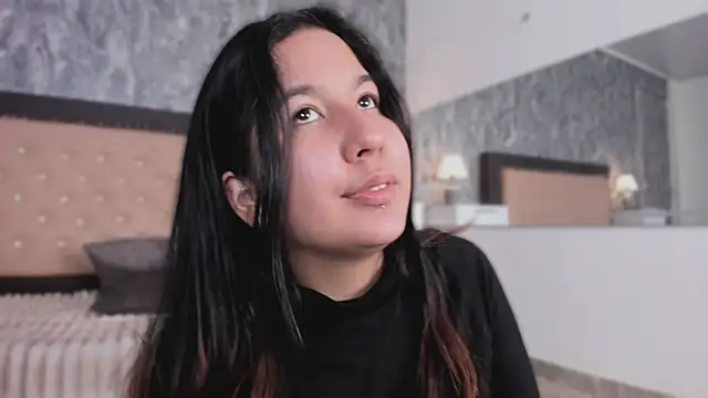 Lia sarahi online show from November 13, 11:42 am