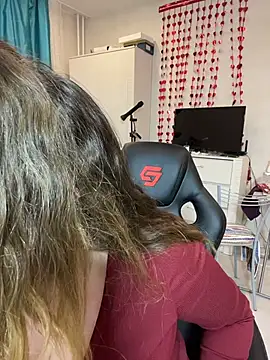 DienkaGreen online show from March 5, 4:58 pm