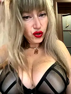 Kittenforyou online show from November 6, 9:43 am