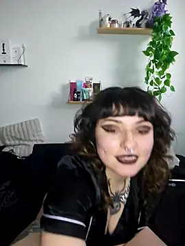 Moxxxie online show from October 17, 4:53 pm