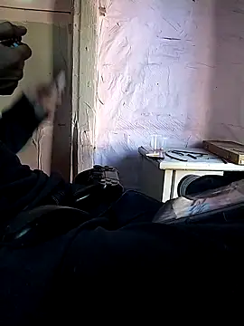 Wero4200 online show from October 27, 3:27 pm