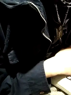 Snapshot of Wero4200 chatting on February 18, 8:21 am Wero4200 online show from February 18, 8:21 am