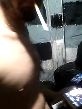 Snapshot of Wero4200 chatting on March 1, 6:37 am Wero4200 online show from March 1, 6:37 am