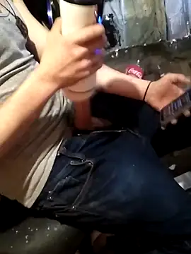 Snapshot of Wero4200 chatting on March 19, 8:57 pm Wero4200 online show from March 19, 8:57 pm