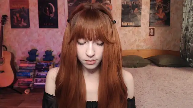 Snapshot of Friendly_Ellie chatting on September 30, 11:10 pm Friendly Ellie online show from September 30, 11:10 pm